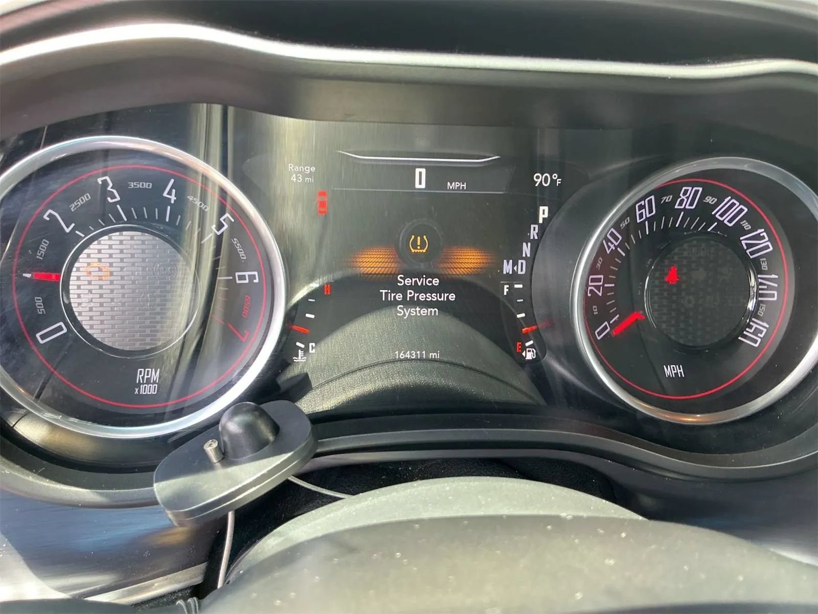 Used 2018 Dodge Challenger SXT RWD image 5