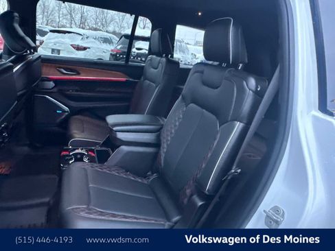 Used 2023 Jeep Grand Cherokee L Summit image 10