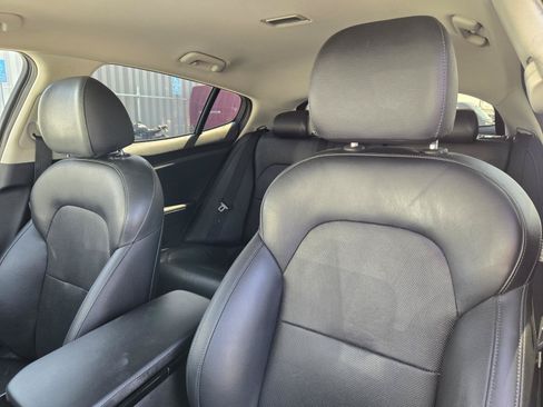 Used 2019 Kia Stinger RWD image 23