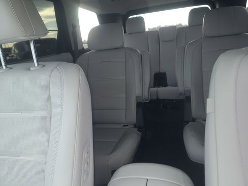 New 2026 Hyundai Palisade Calligraphy image 13