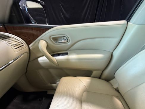 Used 2019 INFINITI QX80 Luxe w/ Proassist Package RWD image 16