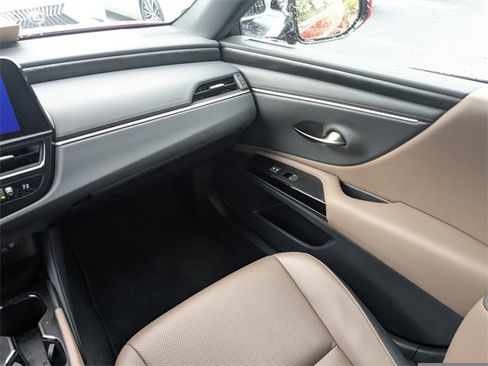 Certified 2023 Lexus ES 350 350 w/ Premium Package image 16