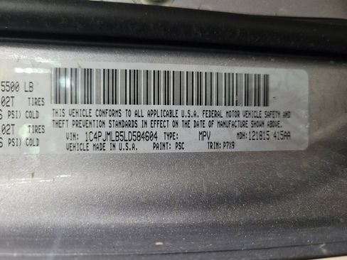 Used 2020 Jeep Cherokee Latitude Plus w/ Cold Weather Group image 33