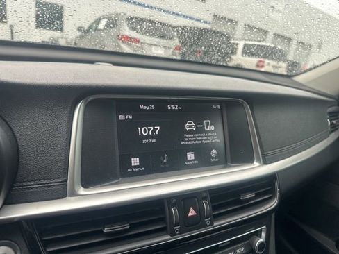 Used 2019 Kia Optima S w/ S Panoramic Sunroof Package FWD image 31