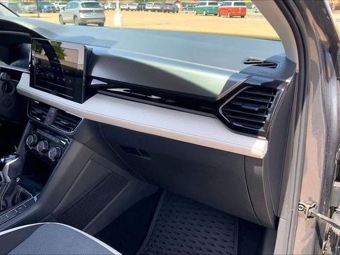 Used 2025 Volkswagen Taos S image 19