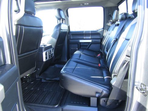 Used 2021 Ford F250 Lariat image 35