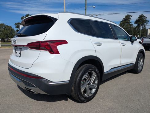 Used 2022 Hyundai Santa Fe SEL w/ Convenience Package image 5