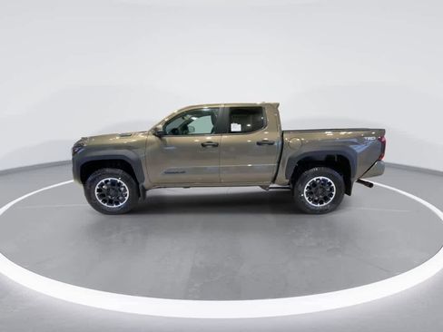 New 2026 Toyota Tacoma TRD Off-Road AWD/4WD image 5