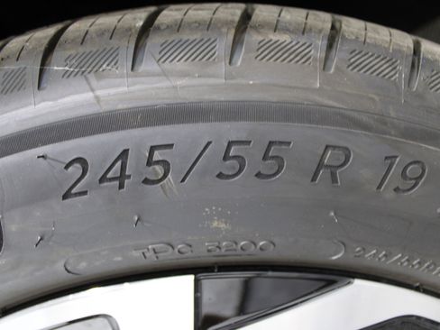 New 2026 Chevrolet Equinox EV LT image 38