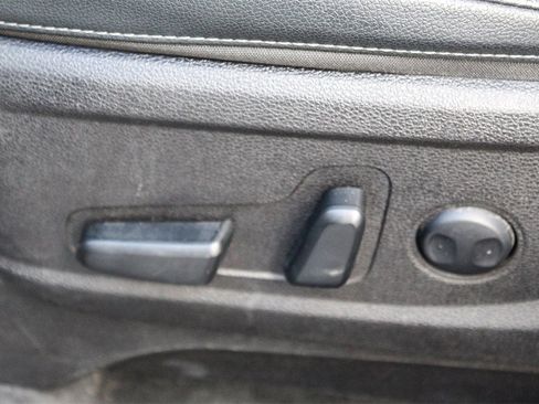 Used 2022 Kia Telluride EX w/ EX Premium Package image 21