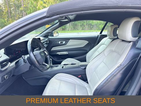 Used 2024 Ford Mustang Premium RWD image 4