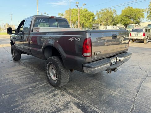 Used 2003 Ford F250 Lariat AWD/4WD image 5