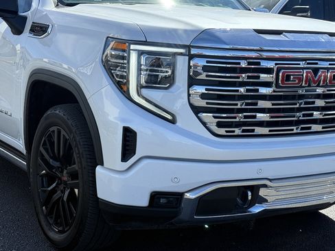 Used 2023 GMC Sierra 1500 Denali image 2