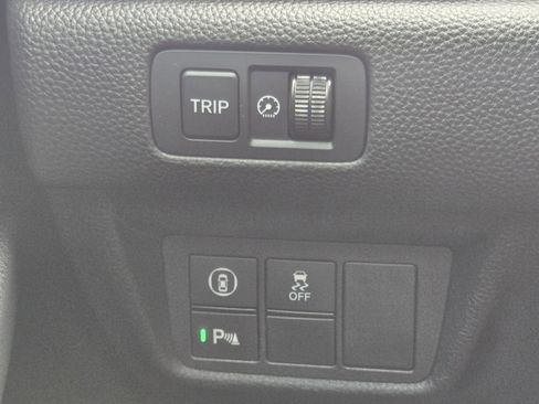Used 2022 Honda Accord EX-L image 18
