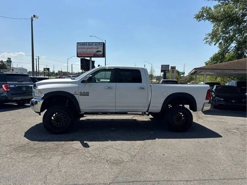 Used 2016 RAM 2500 SLT AWD/4WD image 8