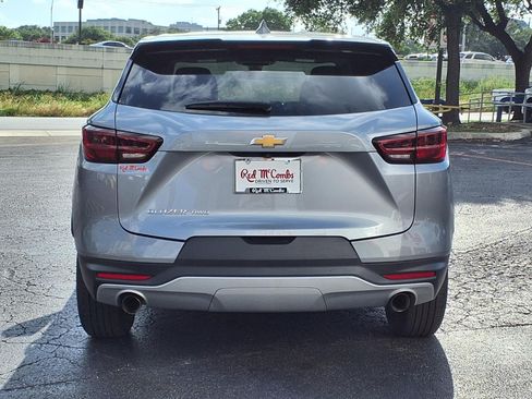 Used 2025 Chevrolet Blazer LT AWD/4WD image 7