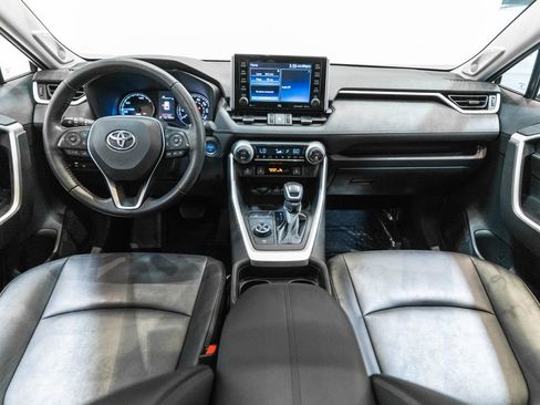 Used 2021 Toyota RAV4 XLE Premium AWD/4WD image 13