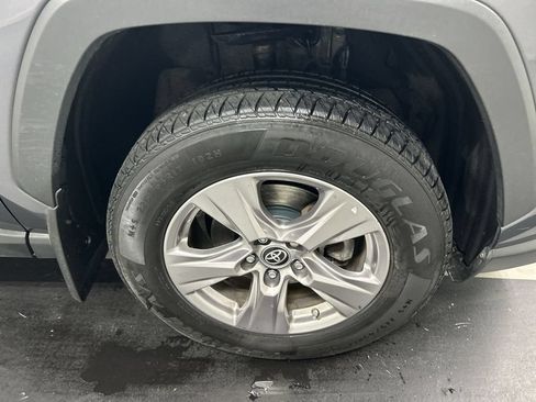 Used 2024 Toyota RAV4 LE AWD/4WD image 8