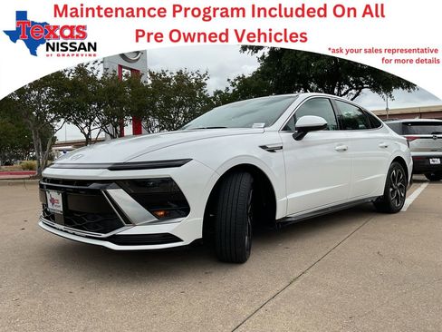 Used 2025 Hyundai Sonata SEL FWD image 1