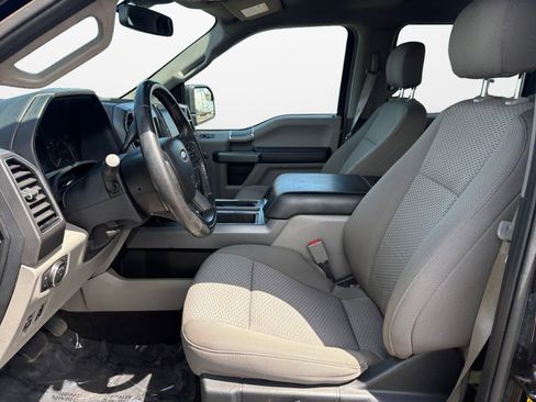 Used 2020 Ford F150 XLT w/ Equipment Group 302A Luxury AWD/4WD image 9