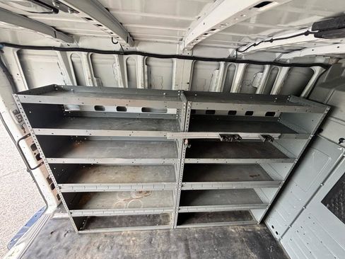 Used 2019 Nissan NV 2500 SV RWD image 14