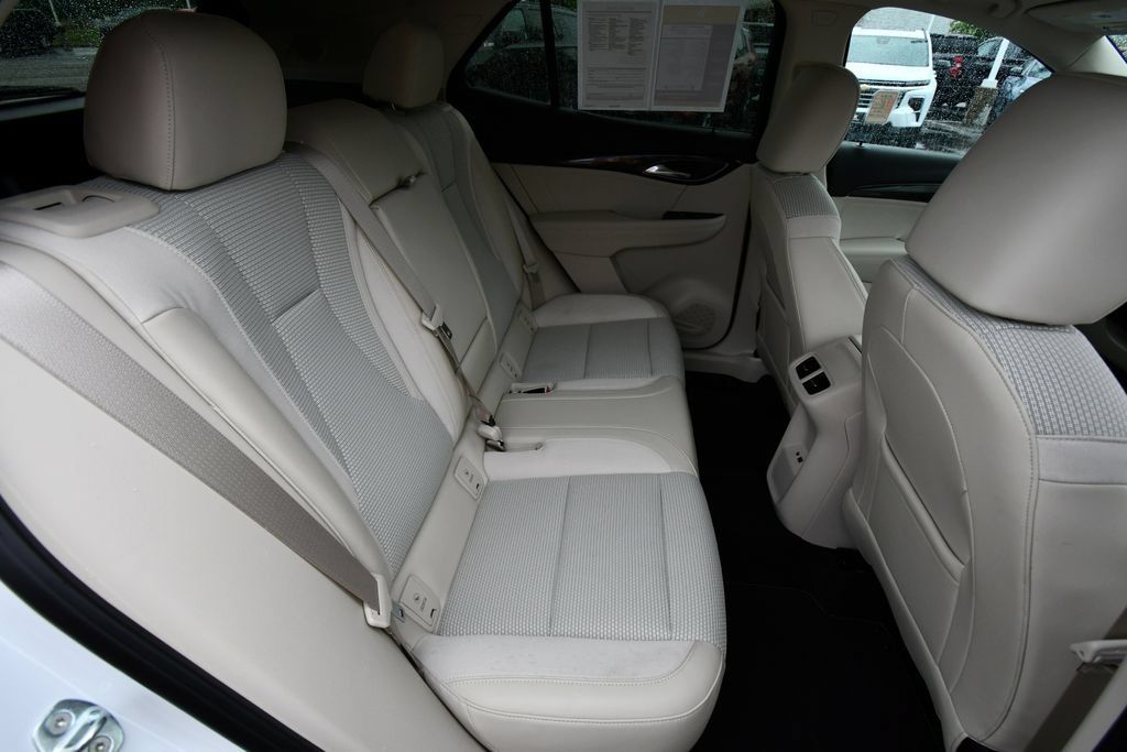 Used 2023 Buick Envision Preferred AWD/4WD image 18