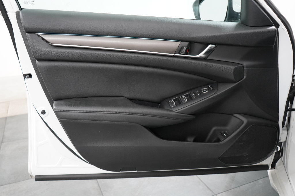 Used 2021 Honda Accord LX image 27