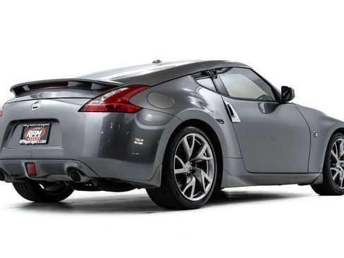 Used 2014 Nissan 370Z Touring w/ Sport Package image 4