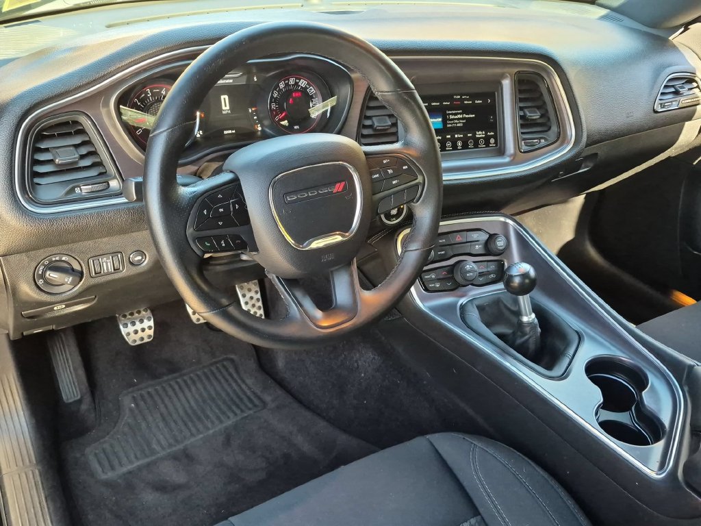 Used 2018 Dodge Challenger R/T w/ Blacktop Package RWD image 11