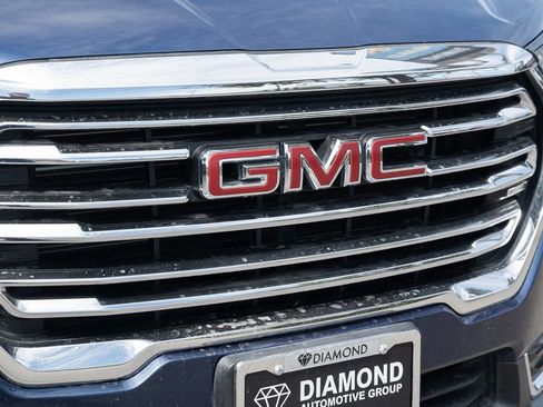 Used 2023 GMC Terrain SLT AWD/4WD image 10