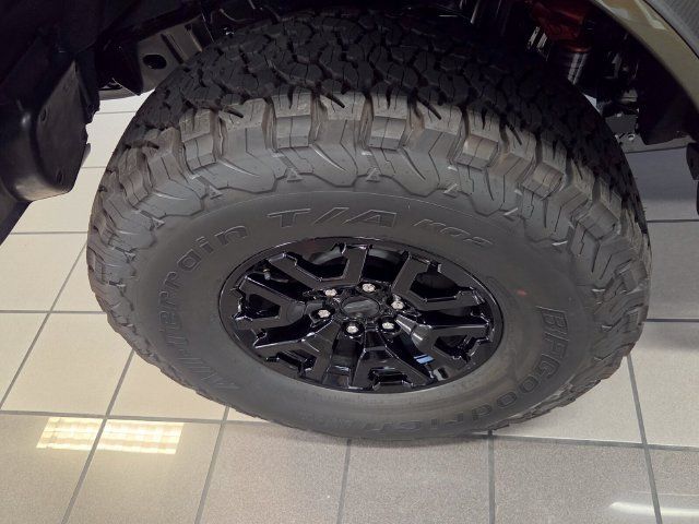 New 2026 Ford Bronco Raptor AWD/4WD image 9