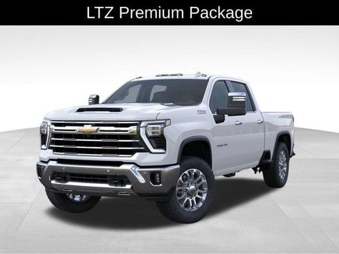 New 2026 Chevrolet Silverado 3500 LTZ w/ LTZ Premium Package AWD/4WD image 7