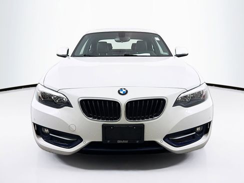 Used 2017 BMW 230i Coupe RWD image 2