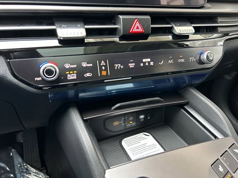 New 2026 Kia Sportage AWD Hybrid image 23