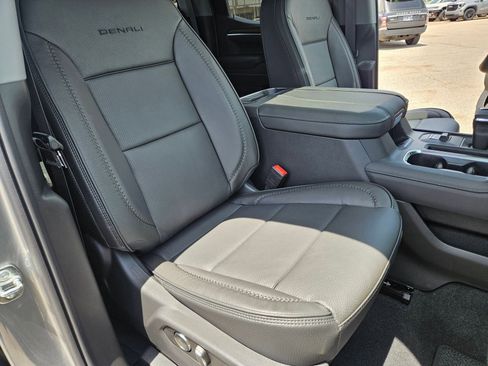New 2026 GMC Sierra 1500 Denali AWD/4WD image 30
