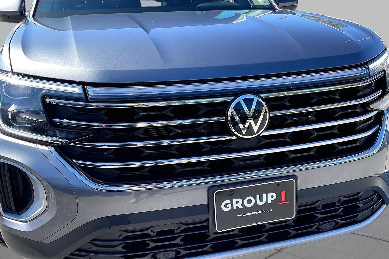 Used 2024 Volkswagen Atlas SE FWD image 30