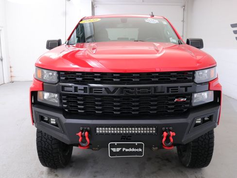 Used 2020 Chevrolet Silverado 1500 Custom Trail Boss w/ Custom Convenience Package image 2