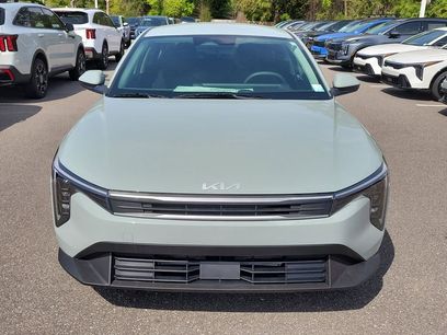 New 2026 Kia K4 LXS
