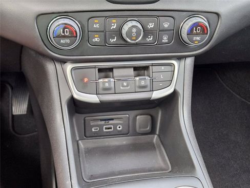 Used 2023 GMC Terrain SLT w/ Tech Package AWD/4WD image 58