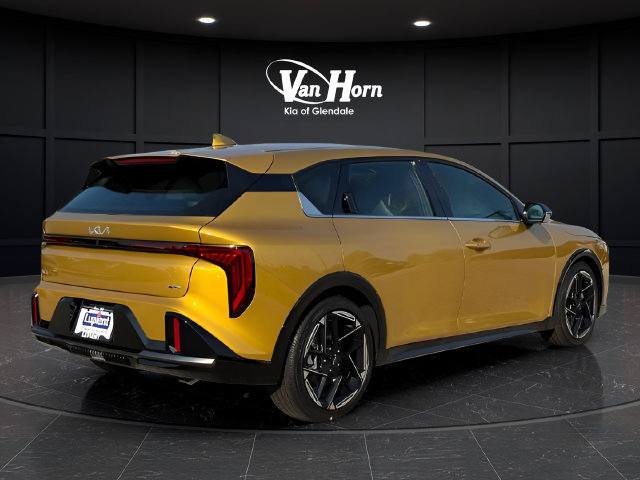New 2026 Kia K4 GT-Line w/ GT-Line Premium Package FWD image 2