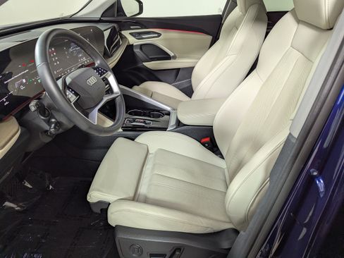 Certified 2025 Audi Q5 Premium w/ Premium Plus AWD/4WD image 25