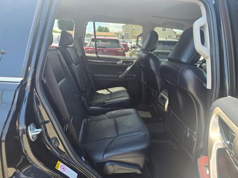 Used 2018 Lexus GX 460 Premium AWD/4WD image 18