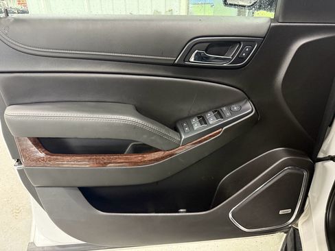 Used 2020 GMC Yukon SLE AWD/4WD image 11