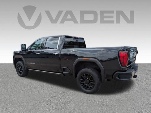Certified 2023 GMC Sierra 3500 Denali w/ Denali Black Diamond Edition AWD/4WD image 28