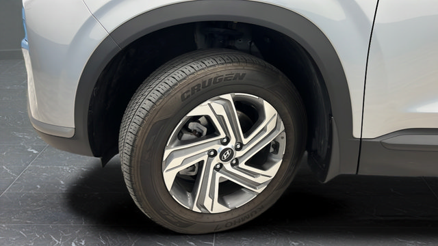 Used 2023 Hyundai Santa Fe SE AWD/4WD image 31