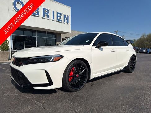 Used 2025 Honda Civic Type R image 1