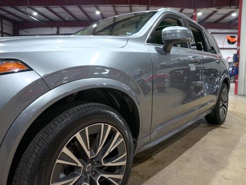 Used 2020 Volvo XC90 T5 Momentum w/ Protection Package Premier image 31