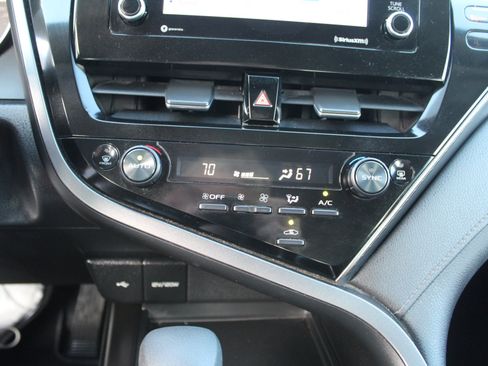 Used 2024 Toyota Camry LE image 37