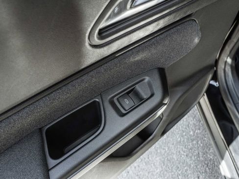 Used 2024 Honda Prologue EX image 26
