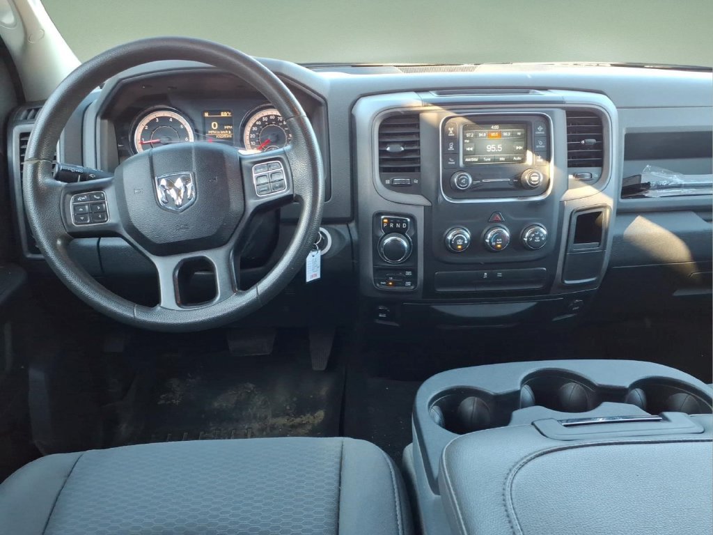 Used 2018 RAM 1500 Express w/ Express Value Package AWD/4WD image 7